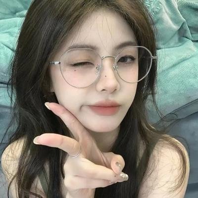 酷爱电影的庞波小姐